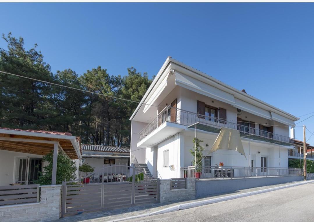 Luxury Moi Apartment In Bafra Village Ioannina Exterior foto